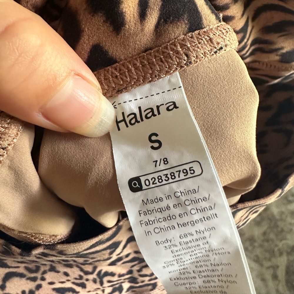 Halara High Waist Ultra Sculpt Legging Leopard Print Small 7/8 - Picture 9 of 10